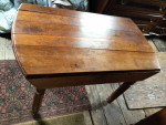 Beautiful Antique Drop Leaf Table