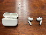 Apple AirPods Pro 1st gen