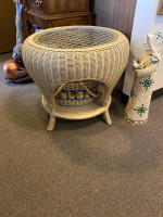 Round wicker end table