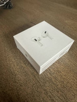 AirPods Pro (SEALED IN BOX)