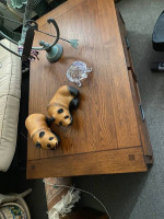 Lift-top coffee table