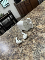 AirPods (1st Generation)