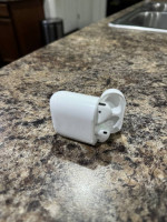 AirPods (1st Generation)