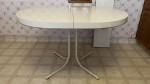 Mid-Century Modern Formica Dining/Kitchen Table w/leaf