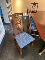 Dinning room table
