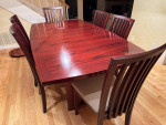 Expandable Rosewood table +6 chairs, table pads