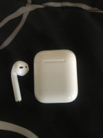 USED Airpods 1st generation Earbuds with Charging Case/cord - (LEFT EA