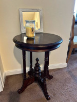 Round End Table