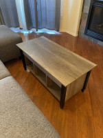 Coffee table with lift top (Price Reduced)