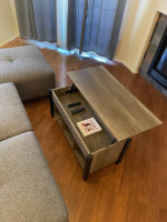 Coffee table with lift top (Price Reduced)