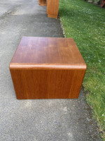 TEAK END TABLE