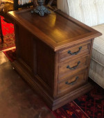 Mid Century Hammary 1960 / 1970 Wood End Table with 2 Drawers