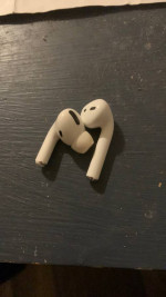 selling my Airpods