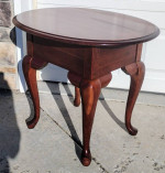 Broyhill Side Table w/Drawer