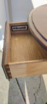 Broyhill Side Table w/Drawer