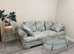 Nice sofa and coffee table for sale