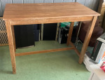 Bridgeport 36” Distressed Look Table