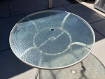 Round Patio Table