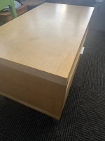 Cocktail table