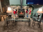 3 PEICE COFFEE TABLE & LAMPS