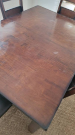 Dining Table w/leaf + 6 chairs