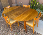 Mid Century Dining Table Set with 4 chairs  ⭐️Tabletop without leafs  46x46"