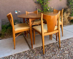 Mid Century Dining Table Set with 4 chairs  ⭐️Tabletop without leafs  46x46"