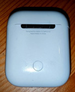 1 LEFT APPLE AIR POD & CASE