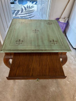 Nice End Table