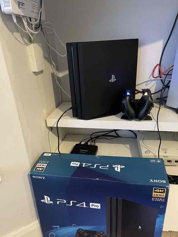 Well Used Home Console - Black 1TB Video Game And 2 Controllers 🎮, w/Original Packaging