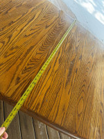 Dining table, 5 chairs, 2 table extenders