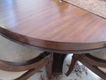 Beautiful* Kincaid Dining Table & 5 Chairs
