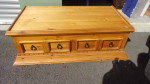 WOODEN COFFEE TABLE WITH 2 DRAWERS