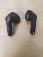 Soundpeats earbuds - bluetooth, noise cancelling, great sound, new in box