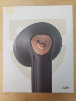 Soundpeats earbuds - bluetooth, noise cancelling, great sound, new in box