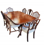 Antique Duncan Phyfe Mahogany Dining Table w/ Chairs & 3 Leaves