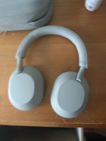 BRAND NEW OPENED Sony Wh-1000XM5 Wireless headphones
