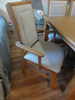 Very nice SOLID WOOD Dining Kithen TABLE & 6 Chairs