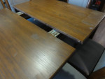 Very nice SOLID WOOD Dining Kithen TABLE & 6 Chairs