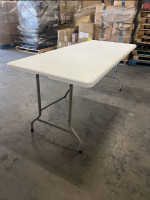 New 6 Ft Foldable Table
