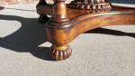 Display or center table made with Cerejeira mahogany