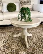 Solid Oak Accent Lamp Side Table or Small Coffee Table 24” round x 19” tall