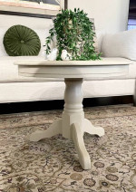 Solid Oak Accent Lamp Side Table or Small Coffee Table 24” round x 19” tall
