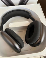 Apple Airpod Max Headphones