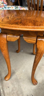 Side/end table, golden oak