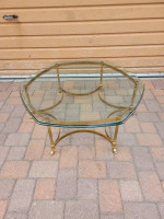 1960s Hollywood Regency Exagonal Brass Coffee Table with Glass Top