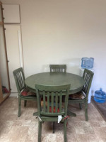 Dining room table and 4 chairs