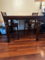 Breakfast table (hightop)