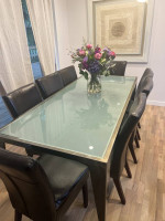 Dining table and 8 leather chairs
