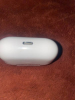 Fake apple air pods pro ‼️ (Comes with box , works like new , Brand new)